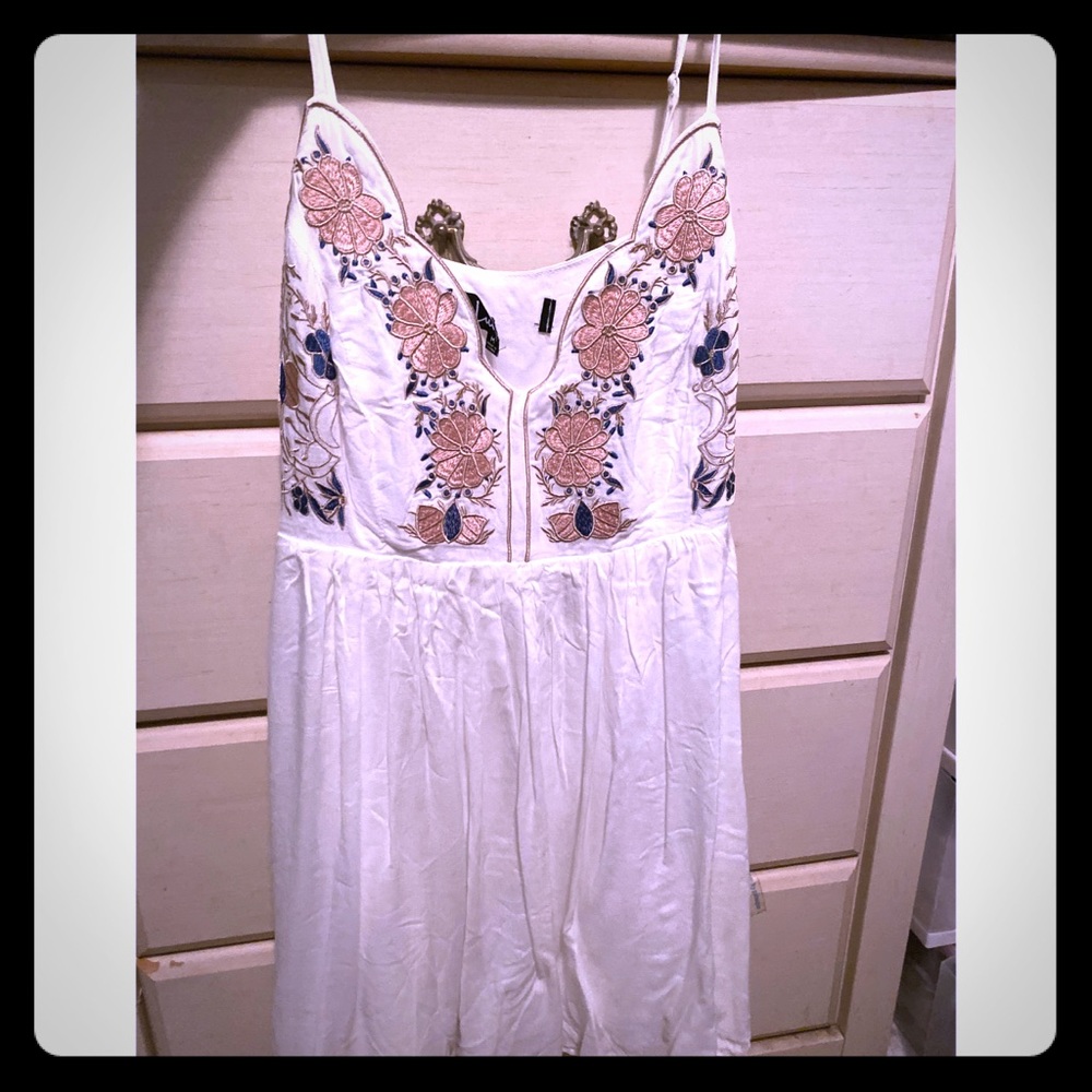 Boutique style short white dress!